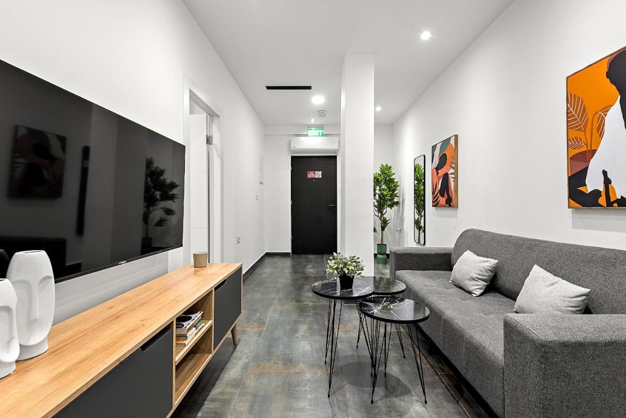 Modern Renovated 1 Bedroom W Bomb Shelter Tlv M2 * Tel Aviv